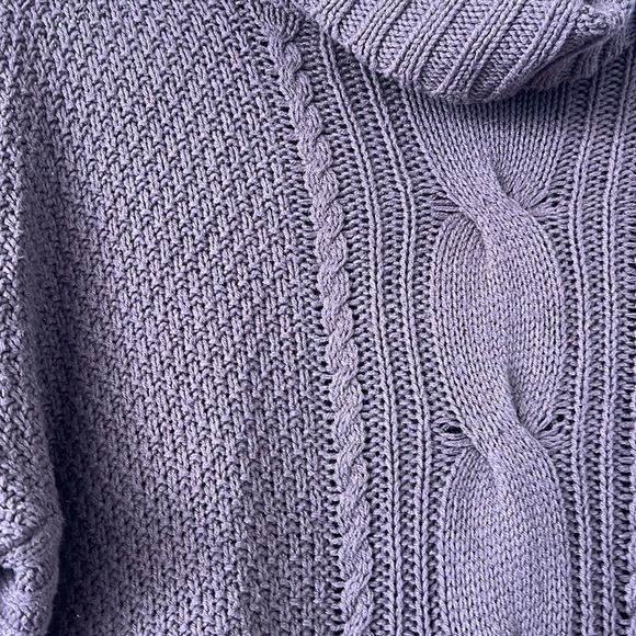 Express Cable Knit Turtleneck Rounded Hem Tunic Sweater S - Picture 5 of 5